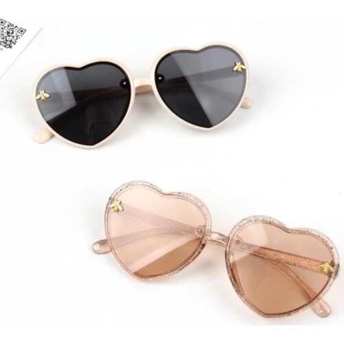 Fashion Brand Heart Kids Sunglasses Children Retro Cute Pink Cartoon Sun Glasses Frame Girls Boys Baby Sunglasses UV400 Eyewear
