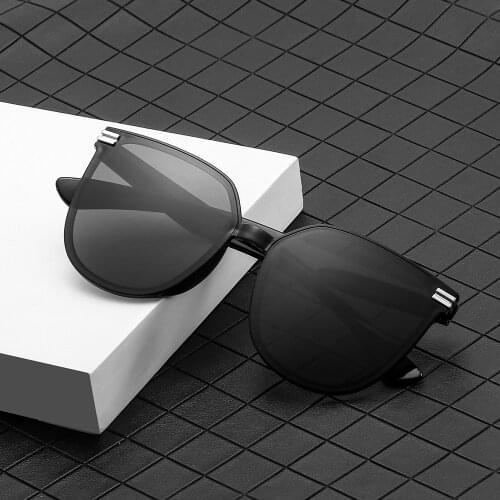 RMM Women's Sunglasses Mirrored