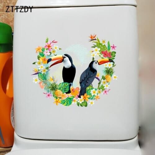ZTTZDY 24.2×20.2CM Creative Wreath Toucan Bathroom Decor Toilet WC Accessories Home Wall Stickers T2-1105