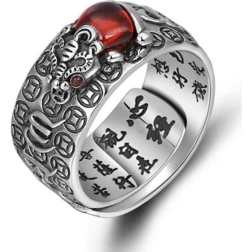 Retro domineering mens ring 2121 Feng Shui wealth auspicious jewelry Buddhist heart ring retro red gem ring