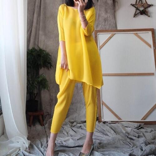 Miyake Pleated Two-Piece suit Womens 2020 Spring And Summer New Style Loose-Fit by Age Yellow Elegant Simple Pleat Set trousers