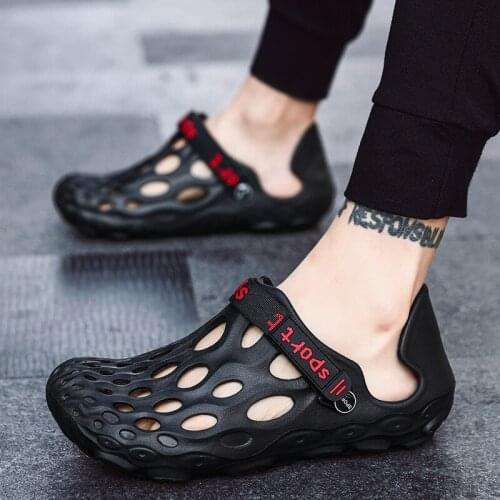 ZEEKSON Hole Shoes Mens Trend Hong Kong Style Thick-soled Increased Beach Shoes All-match Outer Wear Sandals Mens Driving Shoe
