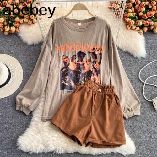 2021 New Spring Autumn Fashion O-neck long sleeve loose T-Shirt Top + high waist pleated casual wide leg Shorts two piece set