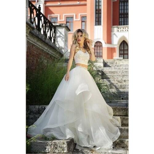 2019 Summer Beach Wedding dresses Two Pieces Spaghetti Straps Beading Crop Top Ruffles A Line Bridal Gowns Custom Made China EN5