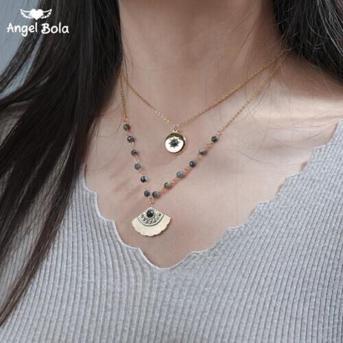2020 New Fan Shaped Necklace Round Plate Pendant Double Layers Necklace Fashion Neck Chain Neck Jewelry Golden and Green