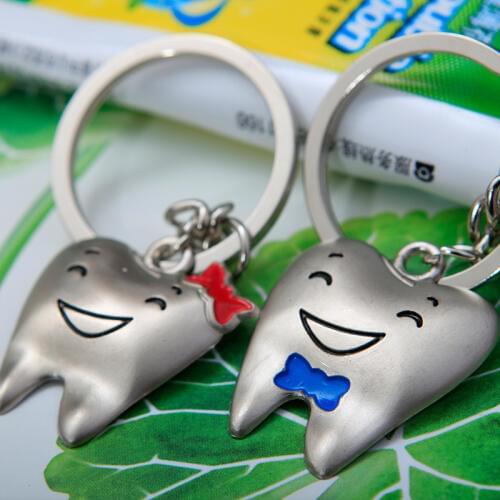 NEW Romantic Lovers Couples Keychains Girlfriend Boyfriend Creative Birthday Gifts Key Chain Cute Teeth 2Pcs/Set High Quality