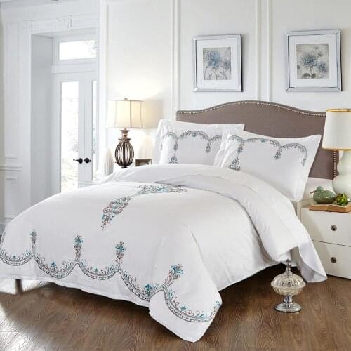Wholesale embroidered bed sheet set