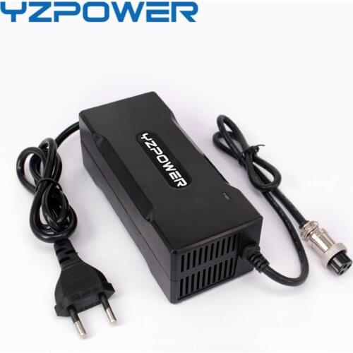 Built-in Fan 29.4V 3A / 4A / 5A Smart Electric Lithium Ion Battery Charger For Lipo Battery Pack Power Tool