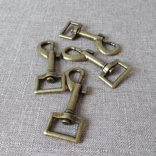 100pcs wholesale 20mm metal lead clasp belt buckle for dog leash rope straps buckle sewing accessory spring snap hook hardware