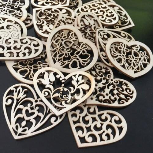 30pcs Wooden Love Heart Pendants Ornaments Scrapbook Painting Collection DIY Handmade Craft Accessory Wedding Party Decoration