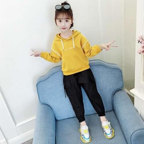 Girls Spring Autumn Suits 2021 New Short-Sleeved Overalls Two-Piece Suit Solid Color Printing Casual Thin Hedging