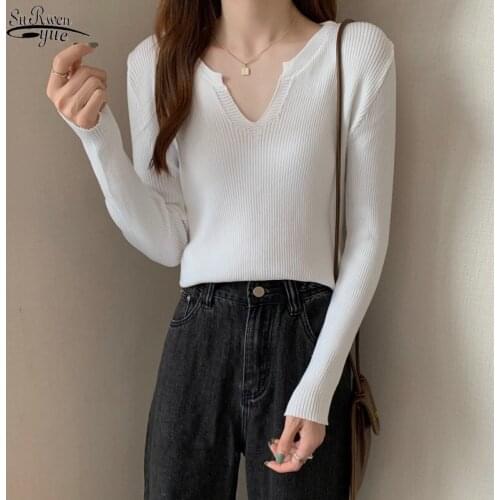 Autumn Korean Long-sleeved Stretch Knitted Sweater T-shirt New Solid Warm Top Elegant Superior Casual V-neck Sweater Woman 16408