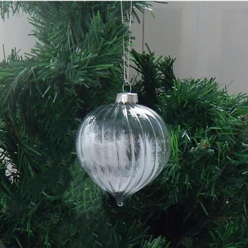 12pcs/pack Diameter=8cm Small Size Transparent Striped Glass Pendant Christmas Day Decoration Onion Shaped Inner Feather Hanger
