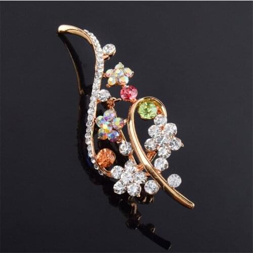 New Fashion Luxury Elegant Rainbow Crystal Flower Brooches Gold Color Rhinestone Alloy Plant Brooch Lady Party Pins Gifts