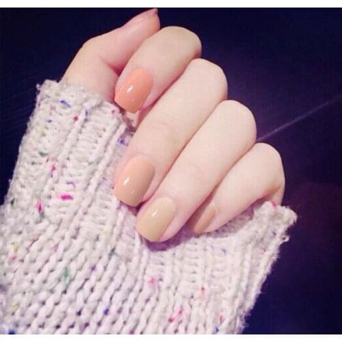 24 Pieces of Boxed Nail Art Finished Product Jump Color Solid Color Short Fake Nail Patch DIY Nail Art Jewelry Decoration