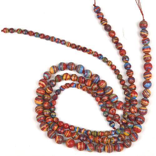 EWe have different sizes And the specification parameter is 6/7/9 MM pendant Synthesis red-striped Turquoise Loose beads