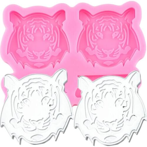 Animals Tiger Straw Topper Silicone Mold DIY Craft Keychain Epoxy Resin Clay Mould Chocolate Candy Fondant Cake Decorating Tools