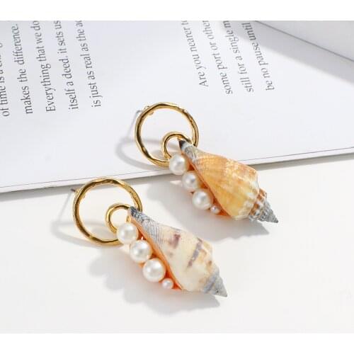 AENSOA Women Trendy Conch Pearl Earrings Gold Drop Earring For Women Unique Dangle Earrings 2021 Pendant Earring Summer Jewelry