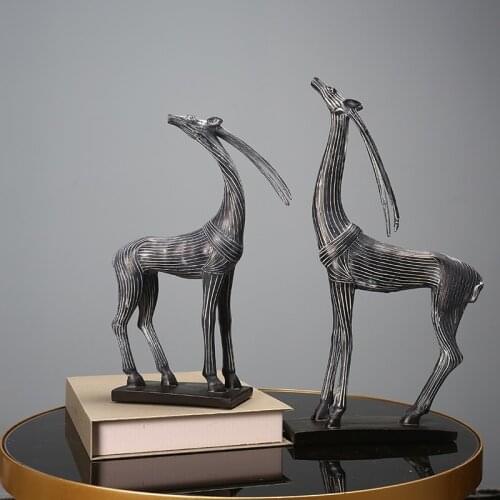 Abstract Striped Deer Sculpture Resin Cute Animal Statue Figurines Crafts Living Room Bedroom Decor Wedding Gift Home Decoration