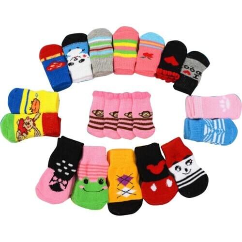 HobbyLane Cute Lovely Colorful Dog Cat Cotton Socks Anti-slip Warm Pet Dress up Random Color