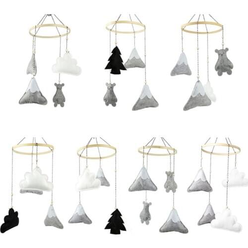 Baby Bear Felt Pendants Crib Mobile Rattles Bed Bell Wind Chimes Toys Room Decor