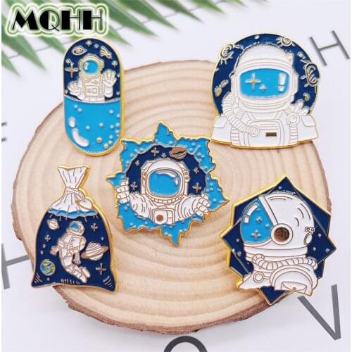 Creative Fun Astronaut Pin Planet Starry Sky Universe Stars Enamel Brooch Clothes Bag Accessories Woman Jewelry Gift For Friends