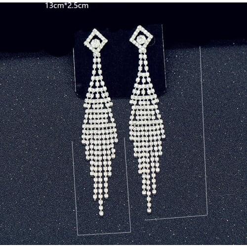 2019 New of The Classic Long Stud Earrings for Woman Fringed Dress Banquet Earrings Wedding Fashion Bride Bridesmaid Jewelry