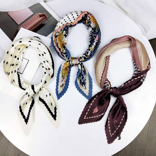 55*55cm Pleated Scarf Artificial Silk Women Scarf Dot Printed Elastic Hair Band Bandana Handkerchief Square Scarf Neck Scarves