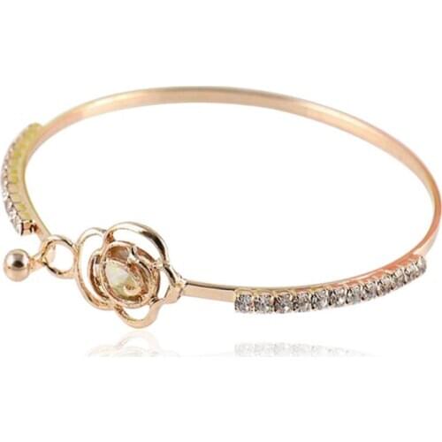 Fashion Rose Camellia Cutout Bracelet Zircon Bracelet