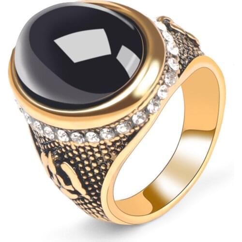 Megin D New Vintage Cool Black Gems Set Gold Carved Alloy Rings for Men Women Couple Family Friend Fashion Design Gift Jewelry