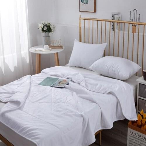 Drop Shipping New Solid White Air Condition Summer Quilt Comforter Bed Cover Hotel Quilting Home Textiles Suitable for Adults
