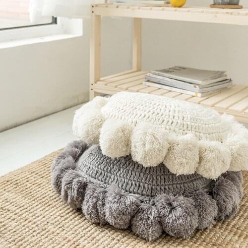 Home Decor Sofa Pillow Yoga Mat Hand Rests Kids Room Decoration Round Throw Pillow Tassel Pom Poms Knitted Round Cushion Beige