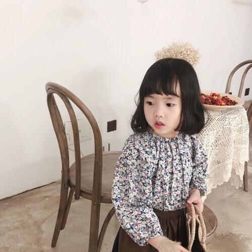 Korean Childrens Clothing 2020 Spring Fresh Cute round Neck Floral Shirt Linen Cotton Lantern Sleeve Girls Shirt