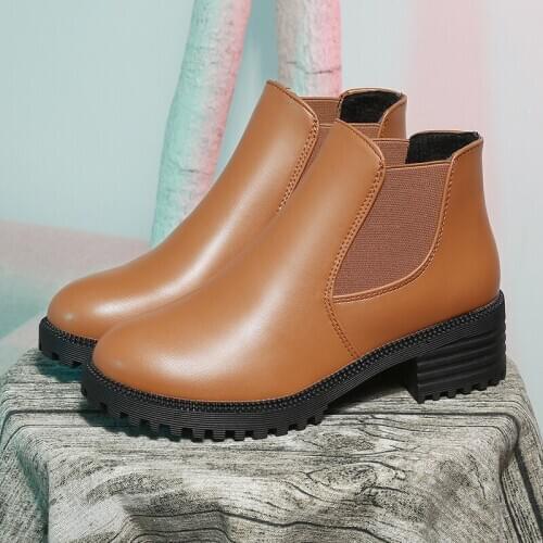 Winter Warm Boots Women Round Head Toe Elastic Band Leather Booties Studded Thick Middle Heel Chelsea Ankle Slip-On Plush Boots