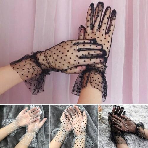 New Autumn Summer Women Gloves Stretchy Sexy Lace Short Tulle Full Finger Mittens Lotus Leaf Sheers Fashion Elegant Lady Gloves