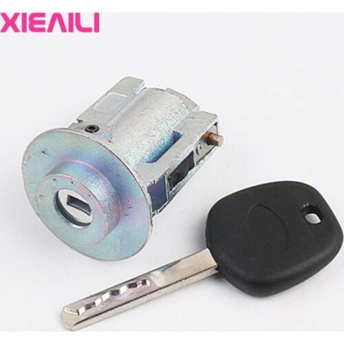 XIEAILI OEM Ignition Lock Cylinder Auto Door Lock Cylinder For Toyota 15Corolla With 1Pcs Key S352