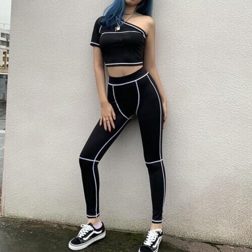 Wholesale Custom Yoga Set Fashion Sexy Fitness Leggings Breathable Elastic Soft Comfortable Dry Fit Gym Wear