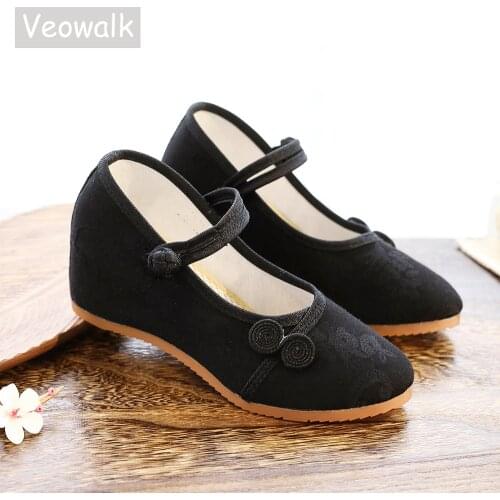 Veowalk 7cm Hidden Wedge Women Jacquard Fabric Heel Shoes Ladies Comfortable Embroidered Pumps Chic Chinese Knot Dress Shoes