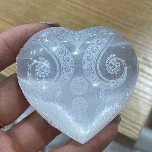 Natural Runes Heart Shaped Selenite Yoga Polished Gypsum Reiki Healing Crystal Stone Home Decor