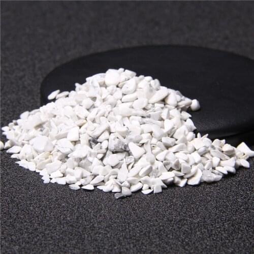 Bulk Tumbled Chips Stone 3-5MM Irregular Natural White Turquoises Stone Home Decor Aquarium Healing Energy Stone Rock Mineral