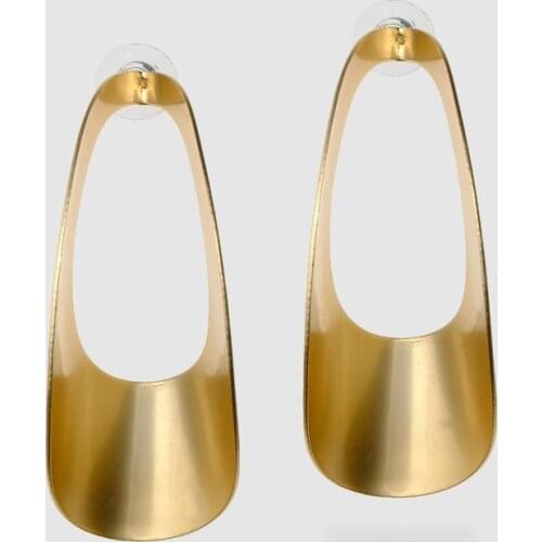 Amorita boutique Fashion Metal hoopr design earrings