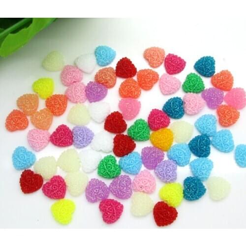 200Pcs 10mm Mixed Heart Flower Design Resin Decoration Crafts Beads Flatback Cabochon Scrapbook DIY Embellishments Accessories