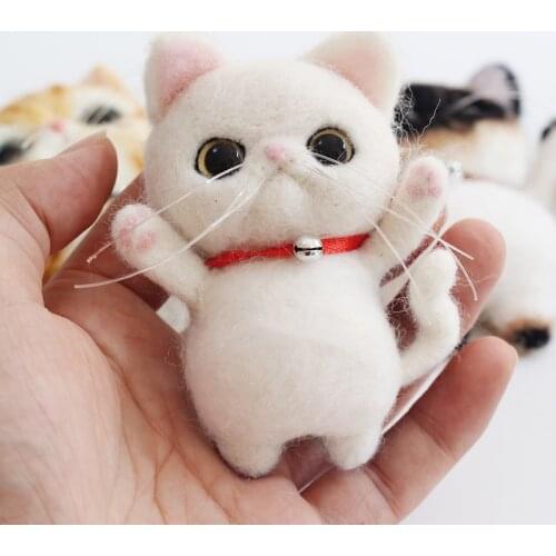 Cute and interesting handmade toys DIY wool felt cat kits unfinished plush doll poking cat brooch jewelry gift