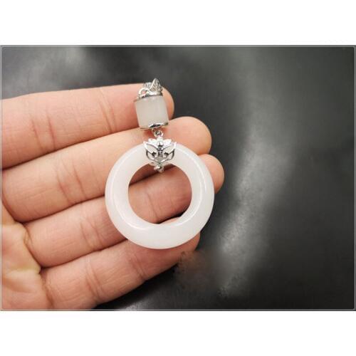 Meiyupiao Xiang White Rings