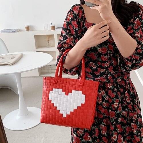 Handmade Womens Casual High Capacity Handbags Summer Beach Shopper Basket Designer Purse Bohemian Plastic Love Female Tote Bag