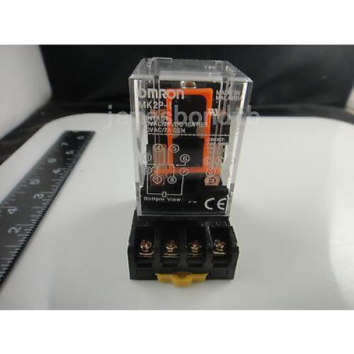 OMRON MK2P-I AC 110V Relay 8-Pin 10A 250VAC With PF083A Socket Base