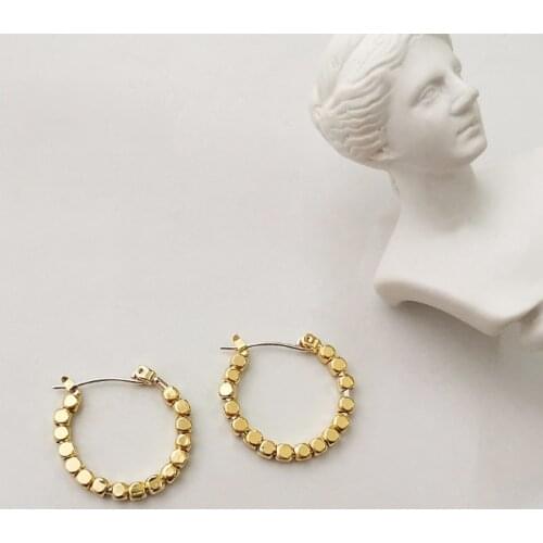 Retro 20mm Gold Color Cubes Beaded Earrings Alloy Round Geometrical Hoop Earrings for Women Circle Minimalist Earrings Jewelry