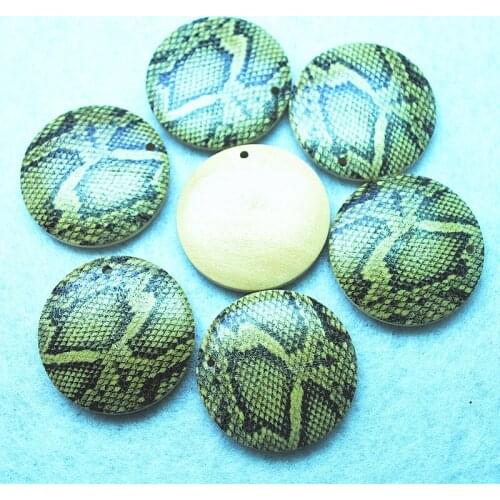 20pcs wooden pendants with snake designs printings one face print 30mm hot selling items for your good jewelry beads findings