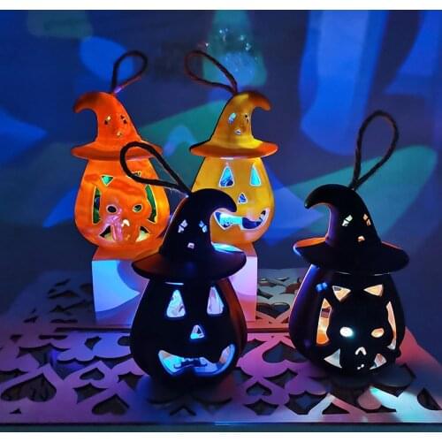 1pc Halloween LED Pumpkin Lights Hanging Ornament Portable Flash Lights Battery Power For Halloween Party Decor Kids Favor Gifts