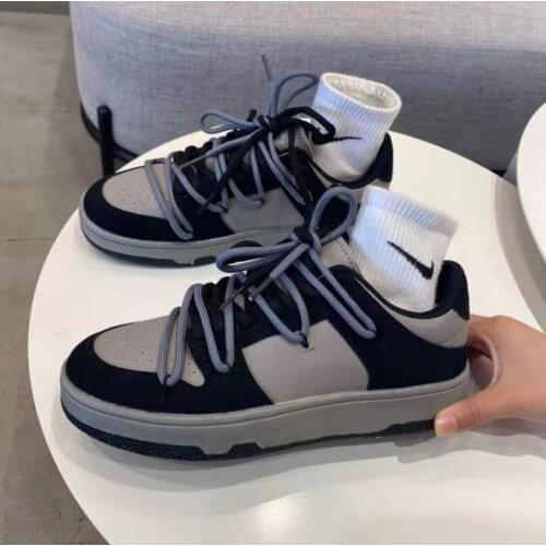 2021 couples new trendy brand sports shoes street shooting net celebrity flat-bottomed students lightweight casual running shoes